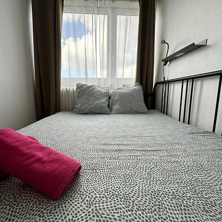 Le Jules Verne, Proche De La Gare *